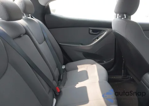 2016 Hyundai Elantra Se из США, поврежденный, VIN 5NPDH4AE0GH685707